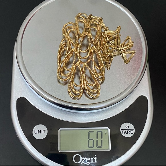 Vintage Abstract Modernist Twisted Bamboo Large Pendant Goldtone 20” Necklace - Picture 12 of 16